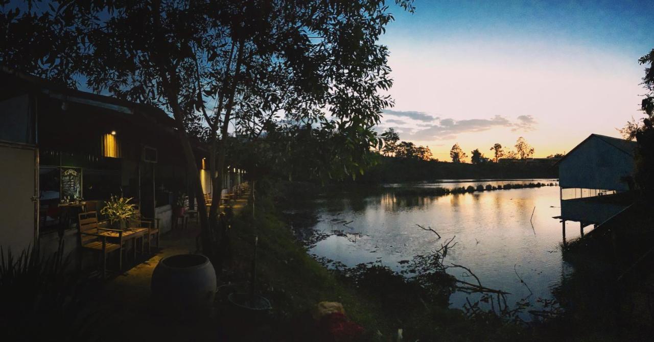 Homestay Bien Rung Gia Nghĩa Buitenkant foto